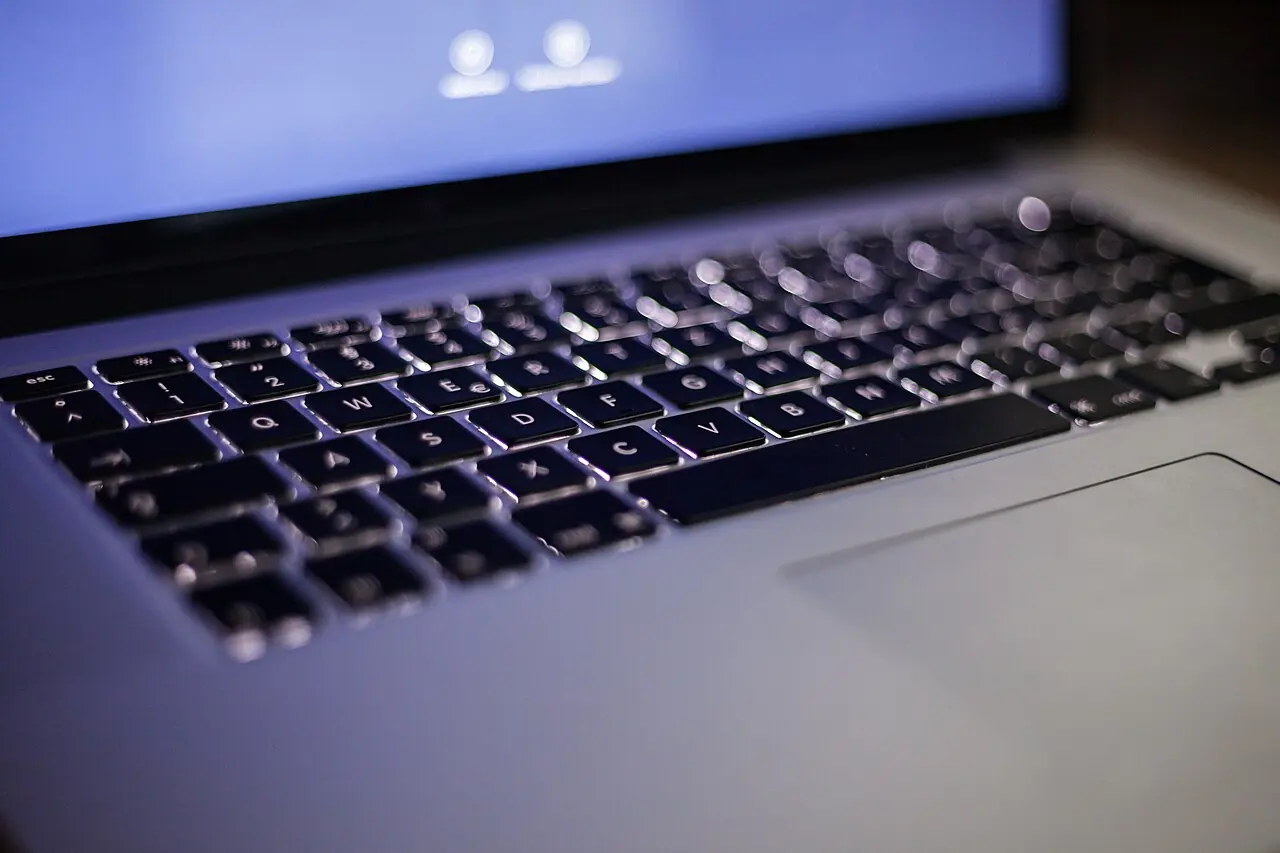 Backlit laptop keyboard